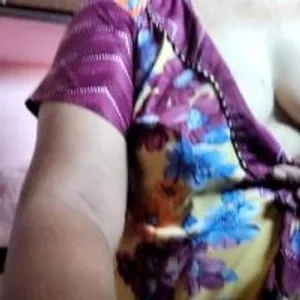 lalitha225 from stripchat