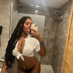 gonewildcams.com DiamondBabexxx livesex profile in glamour cams