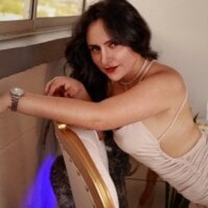 Bonnypetite- webcam profile - Colombian