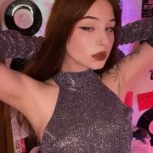 sleekcams.com DarlineHarn livesex profile in asmr cams