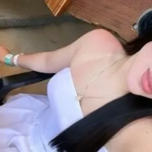 Queen-Walae from stripchat