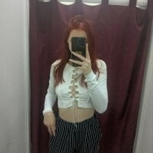 cheapadultsexcams.com AnnisAven livesex profile in public cams