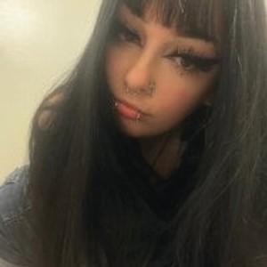 show2cam.com goddessviolet555 livesex profile in mistress cams