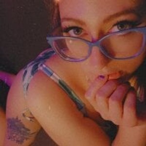 Cam Girl KinkyHaileyJ