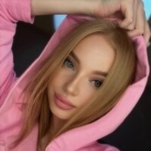 pornos.live KiraLee_ livesex profile in lovense cams