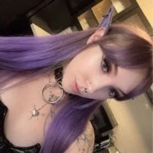 thevixenviolet from stripchat