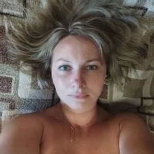 girlsupnorth.com EdithManning livesex profile in cuckold cams