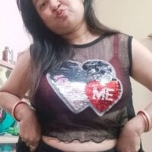 free6cams.com Royalgirl667 livesex profile in milf cams