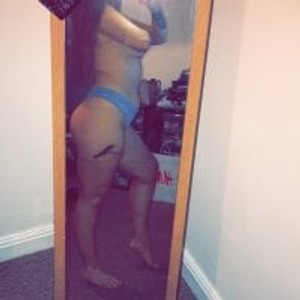 chatnmate.com Sassy_MiaUK livesex profile in sexy cams