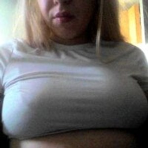 stripchat bunnyamy webcam profile pic via amateursex-livecam.com