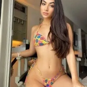 SarahArab12 from stripchat