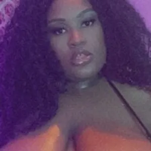 pretty_babee120 from stripchat