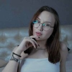 bestlivesexchat.com MaeHaines livesex profile in lesbian cams