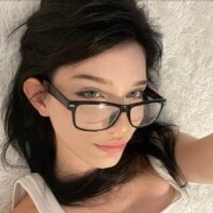 iluvcams.com PencilPrincess livesex profile in teen cams