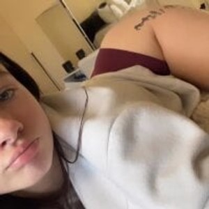 livesexr.com Brookcreamz livesex profile in bigass cams