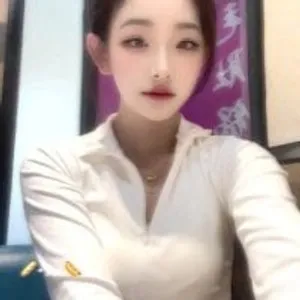 XIAOBAOYA520 from stripchat