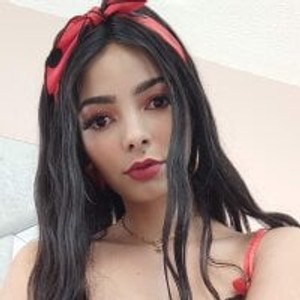 sleekcams.com milktitsdua livesex profile in public cams