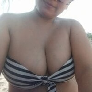 sexcityguide.com acuarela livesex profile in milf cams