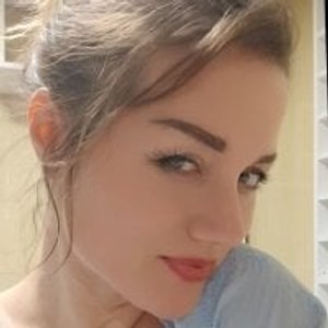 Alice3186 webcam profile - Moldovan