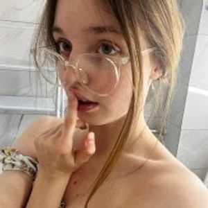 bestlivesexchat.com LoraAllenson livesex profile in teen cams