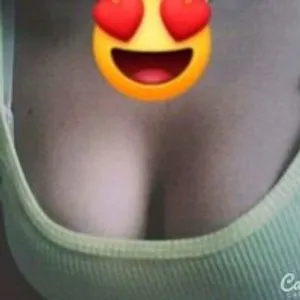 HottAngel23 from stripchat