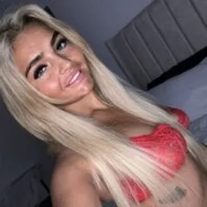 BabyBelleX from stripchat