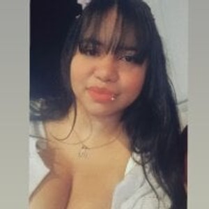 cheapadultsexcams.com lunitasexy livesex profile in latina cams