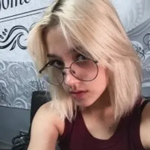 BonnieCantrill from stripchat