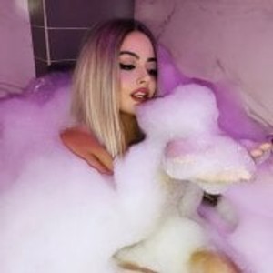 Cam Girl VICKY_CAM-PE