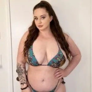 CurvyEina from stripchat