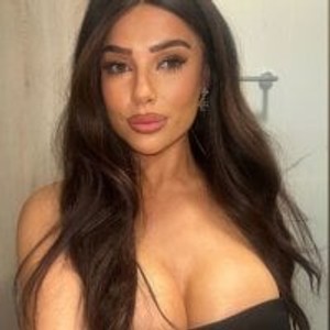 SexySophiaax webcam profile - British