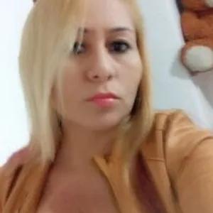 mariana0x from stripchat