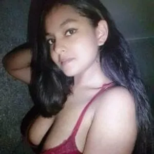 Simrandeshipp from stripchat