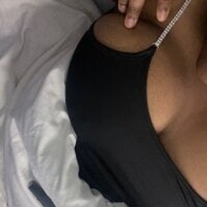 onaircams.com DaniJohnson livesex profile in mom cams