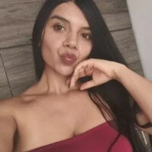 Sarahornyxx from stripchat