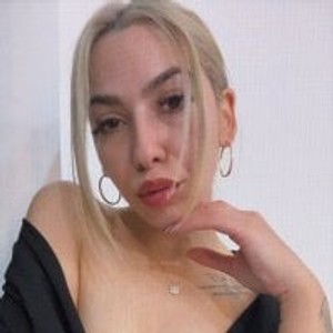 sexcityguide.com sarrah_rossy livesex profile in young cams