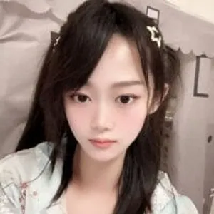 yueyue2003 from Stripchat