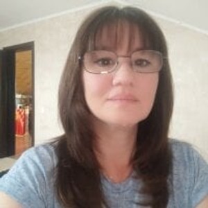 girlsupnorth.com Liusinda4218 livesex profile in mature cams