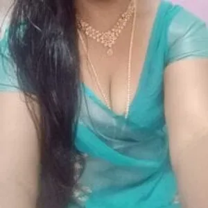 Tamilpriyaa from stripchat