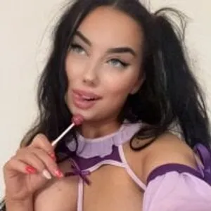 KataleyaSinn from stripchat