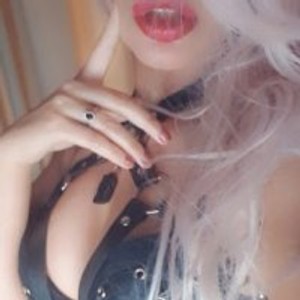 Madamaurora's profile picture