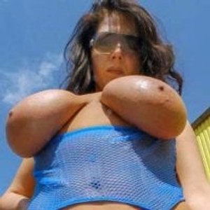 sexcityguide.com Natascha-Hill livesex profile in mature cams