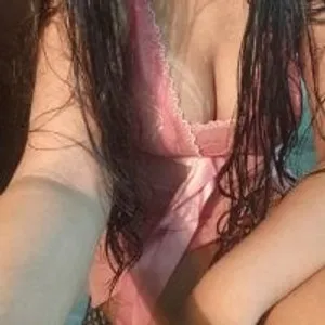 indianninza from stripchat