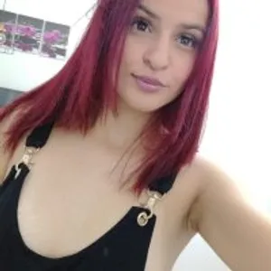 laurasweet3 from stripchat