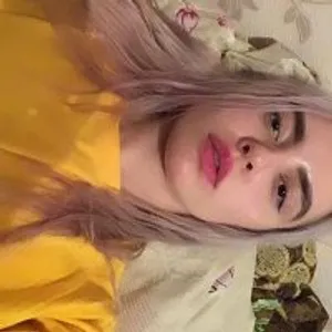 MartaViolet from stripchat