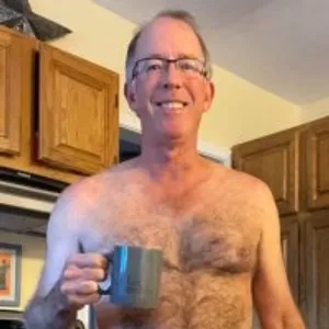 hairybater from stripchat