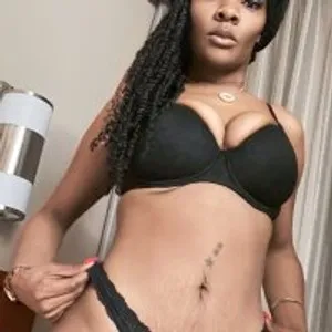 amaxonbabe from stripchat