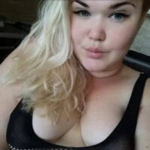 Squirtttgirl from stripchat