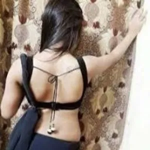 Diya_Curvy from stripchat