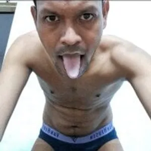 BlackBoy_Kolkata from stripchat